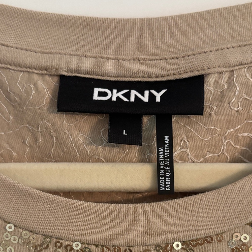 DKNY Short Sleeve Gold Sequin Top size L - Picture 2 of 8
